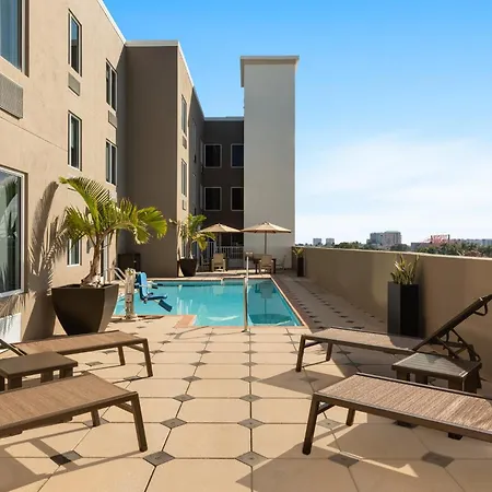 Holiday Inn Express Fort Lauderdale Airport South By Ihg-3
